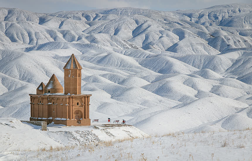 کلیسای هوانس مقدس در مراغه